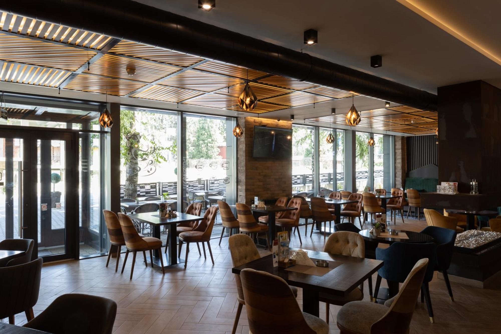 Hotel M Star Novi Pazar Kültér fotó